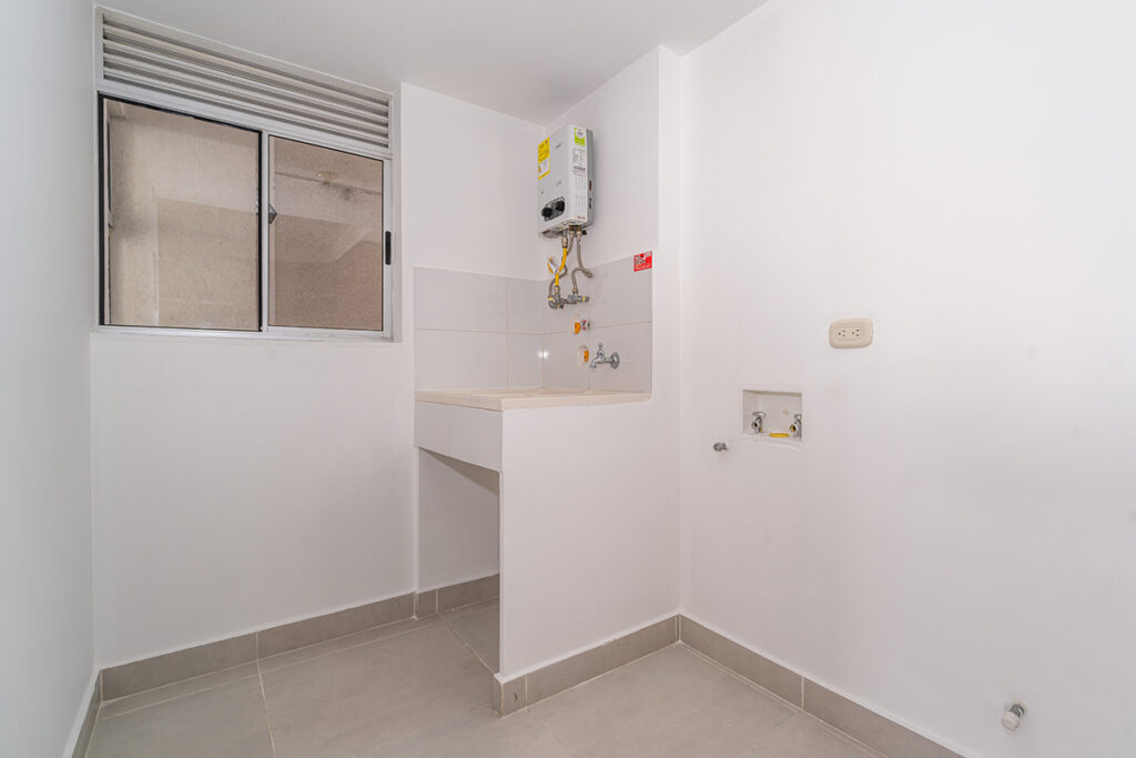 BANYO-15